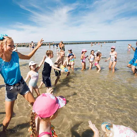 Collins Устроне-Морске