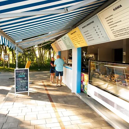 Collins База отдыха *