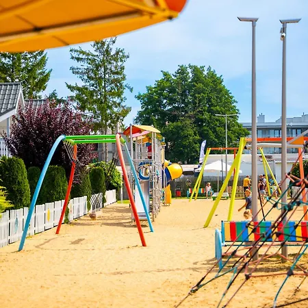 Collins Prázdninový areál