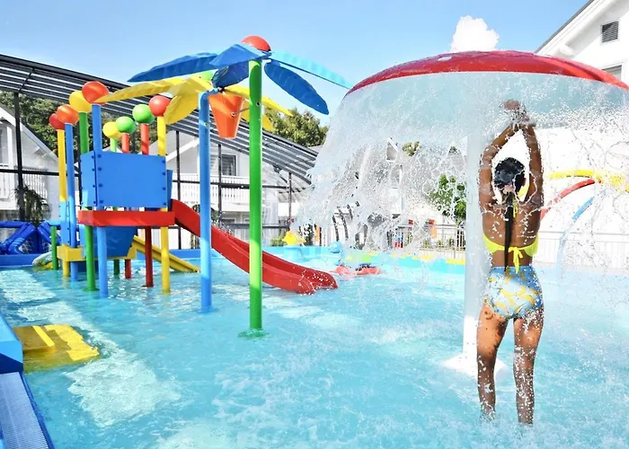 Prázdninový areál Collins