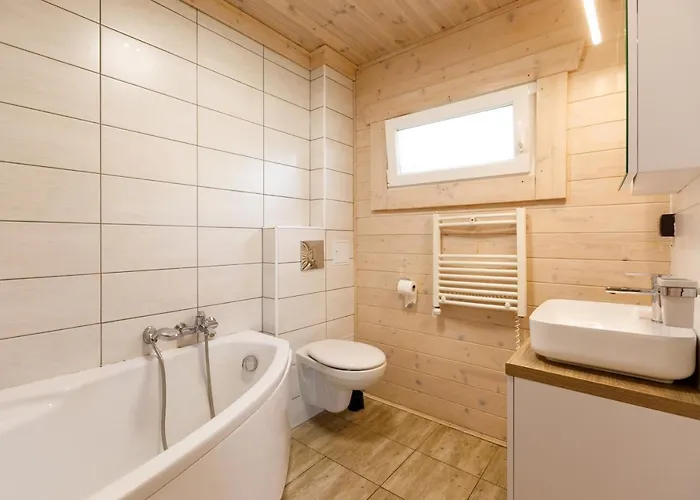 Collins * Ustronie Morskie