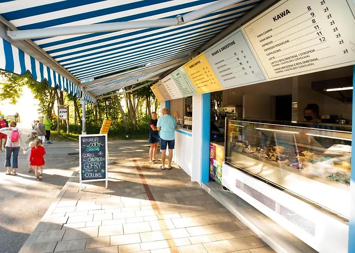 Collins Holiday park *